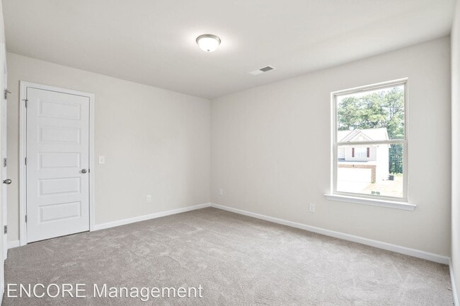 Building Photo - 4 br, 2 bath House - 100 Denmon Court
