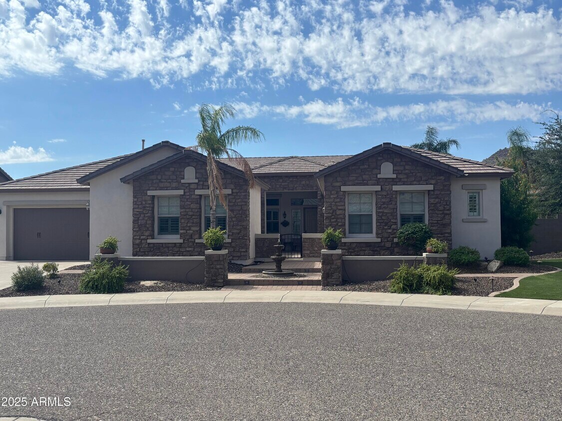 Primary Photo - 25914 N 49th Ln