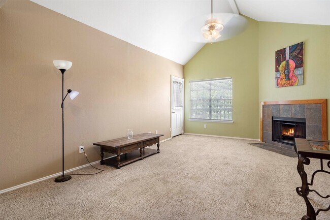 Foto del edificio - 10630 Westbrae Pkwy
