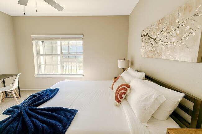 Foto del edificio - 6225 Saratoga Blvd