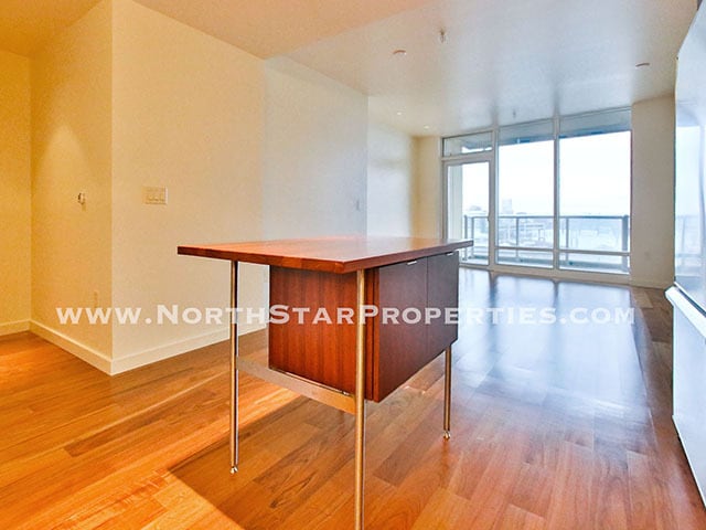 Building Photo - Beautiful Meriweather Condo with Spectacular Views