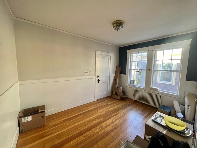 Building Photo - 53 Lee St