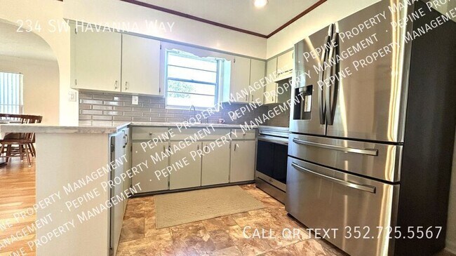 Building Photo - 234 SW Havanna Way