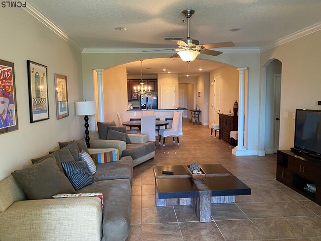 Foto del edificio - 115 Riverview Bend S