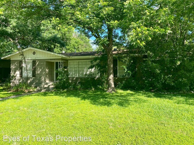 Foto del edificio - 2 br, 1 bath House - 6206 Nasco Dr.