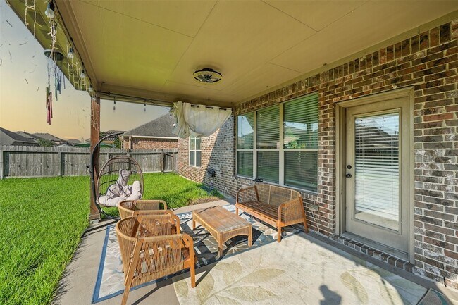 Foto del edificio - 26507 Grey Sparrow Dr