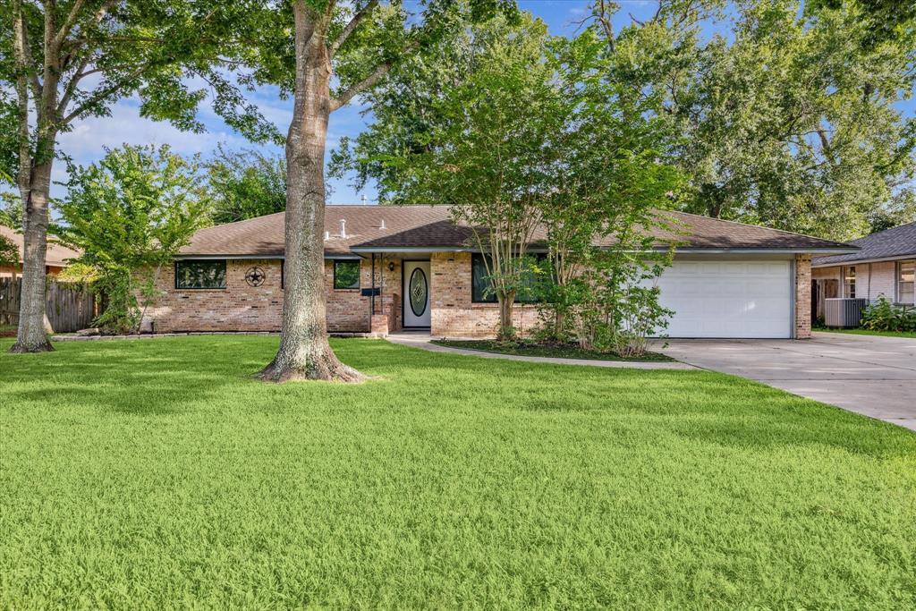 Foto principal - 8907 Autauga St