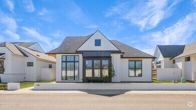 Building Photo - 105 Tea Rose Dr