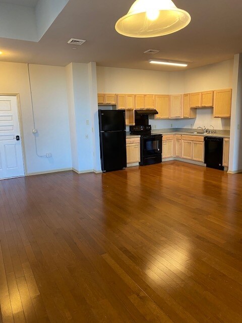 Foto del edificio - Lawler School Lofts