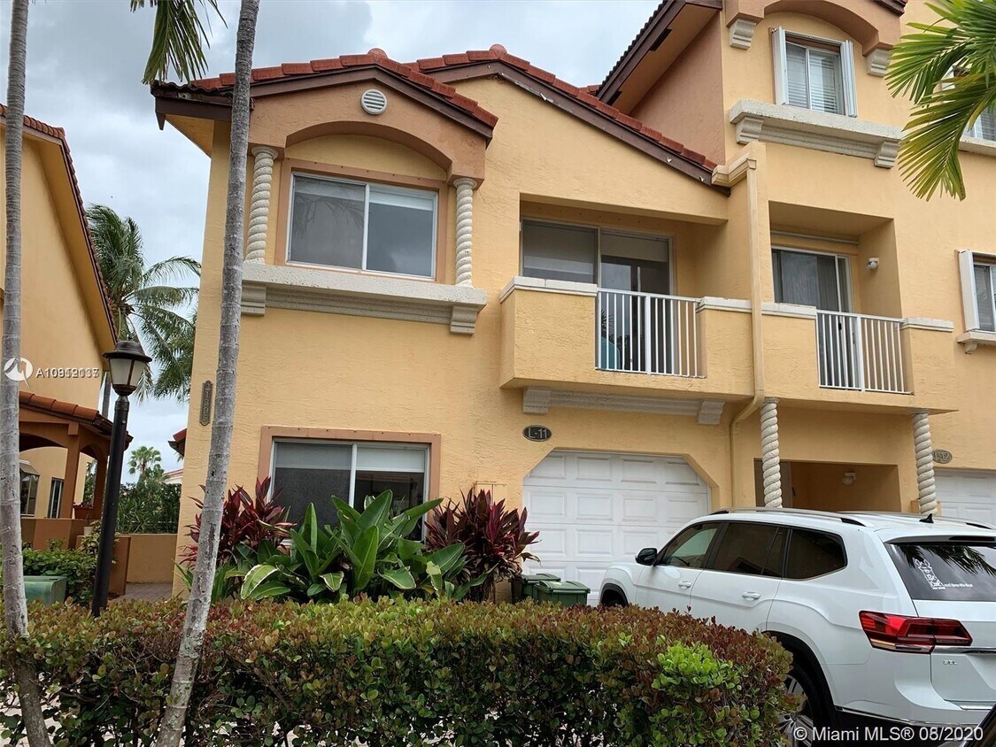 Primary Photo - 21395 Marina Cove Cir