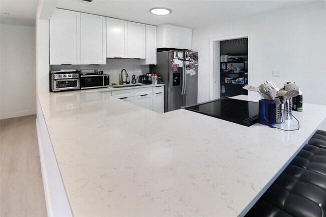 Foto del edificio - 508 SW 13th St