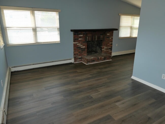 Building Photo - 501 W Brigantine Ave