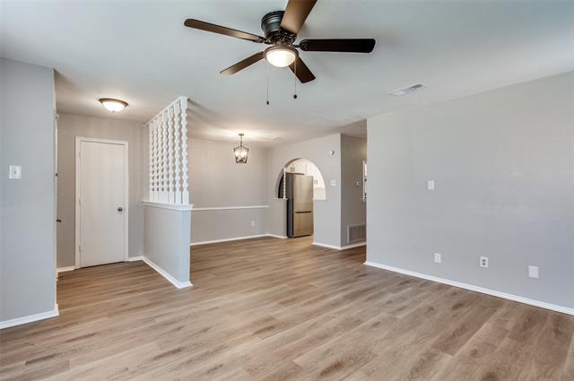 Building Photo - 3034 Conflans Rd