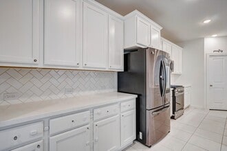 Building Photo - 5115 Klein Orchard Dr