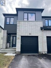 Building Photo - 100 Escarpment Cres