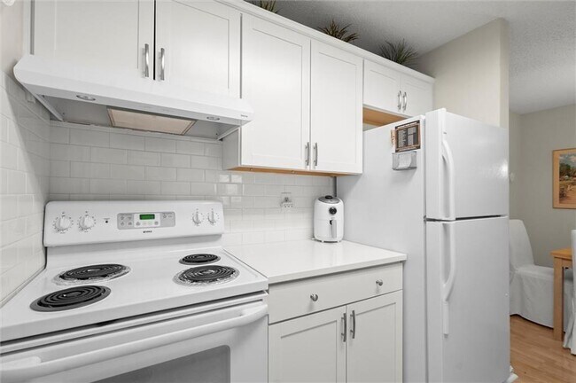 Foto del edificio - 620 Granville Ct