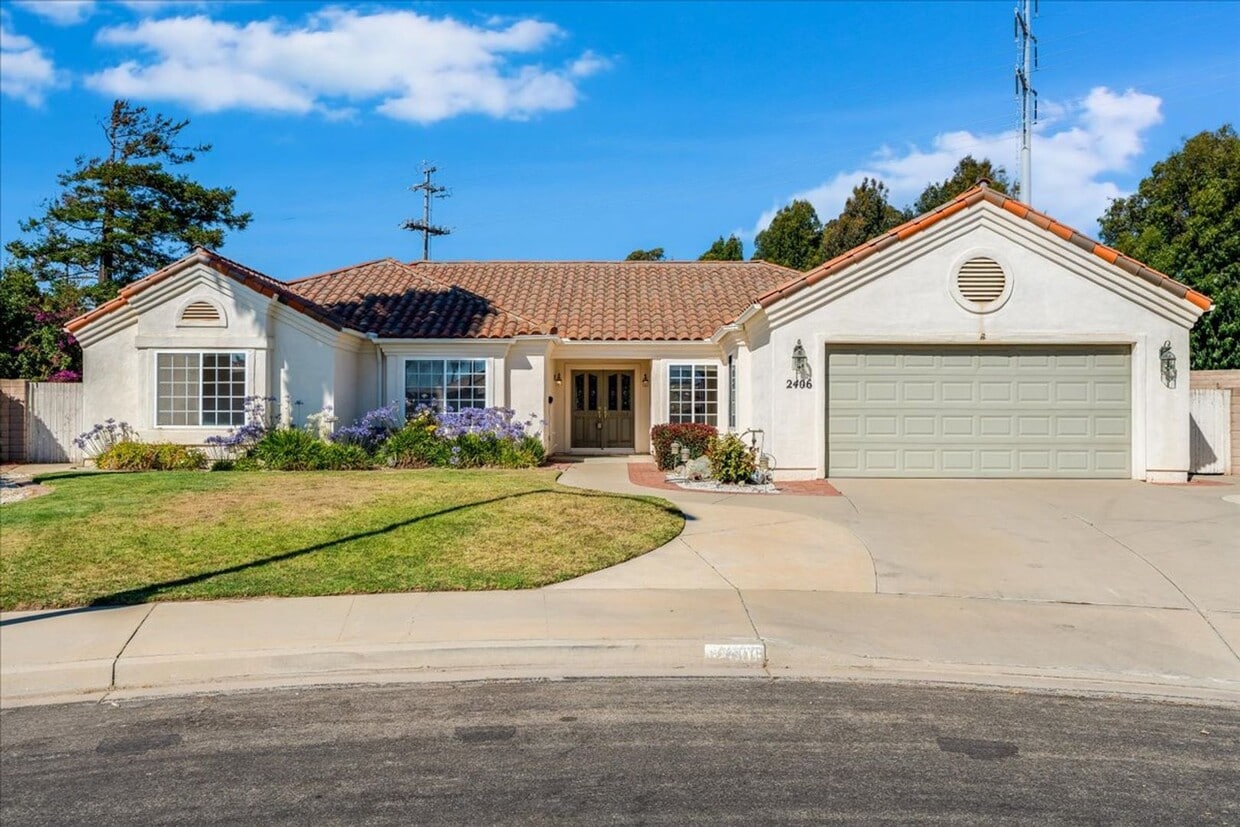 Primary Photo - Beautiful Foxenwood Country Club Rental