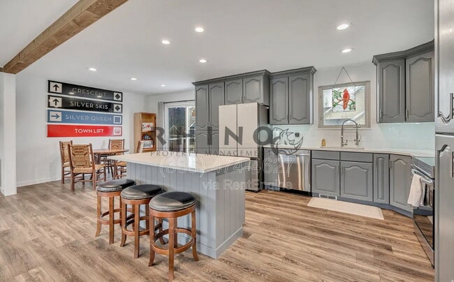 Photo - 9218 Laura Anne Wy. House