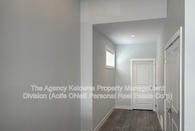 Building Photo - 250 Nickel Rd