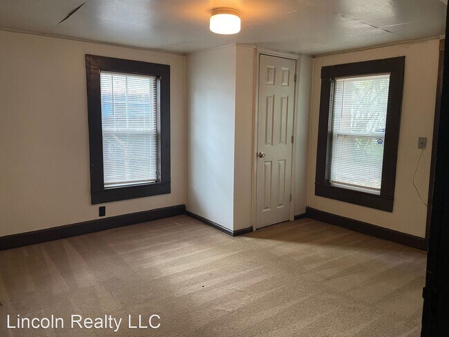 Building Photo - 2 br, 1 bath House - 304 Blitch St
