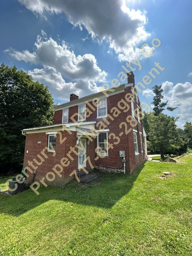 Building Photo - Beautiful 2 Bedroom Home in South Eastern School District