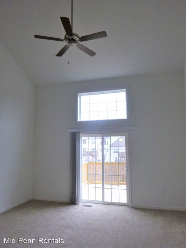Building Photo - 3 br, 2.5 bath House - 2315 Mandarin Court...