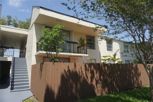 Building Photo - 8311 SW 142nd Ave