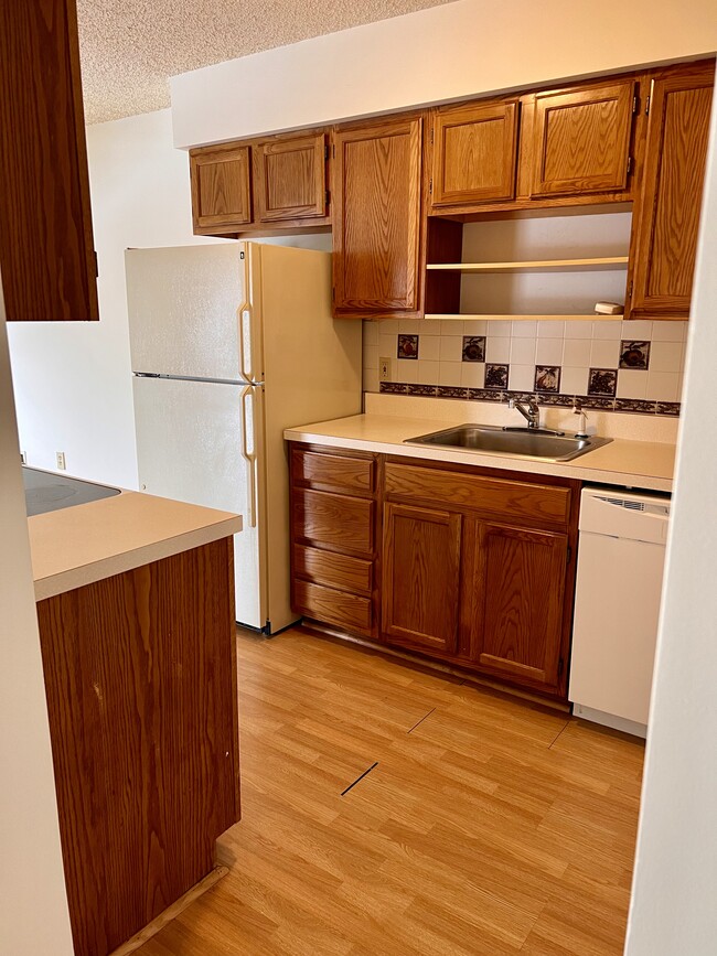 Kitchen - 1200 Hillside Ave