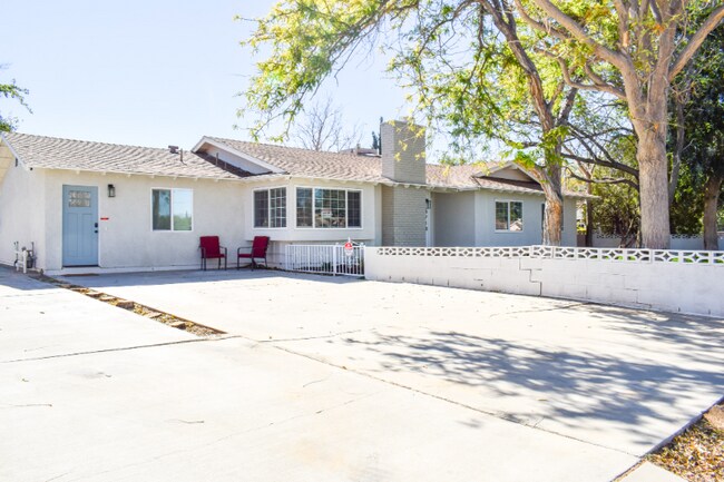 Foto del edificio - 4718 W Ave L-6