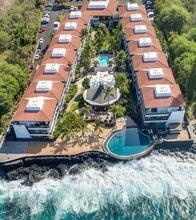 Building Photo - 75-6082-6082 Ali‘i Dr