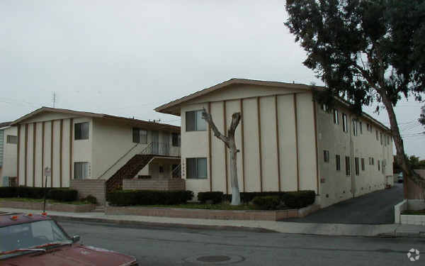Building Photo - 12320-12330 Gale Ave