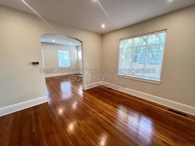 Foto del edificio - 3562 Hedrick St