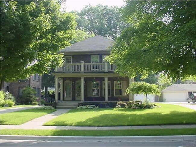 Building Photo - 636 Neff Rd