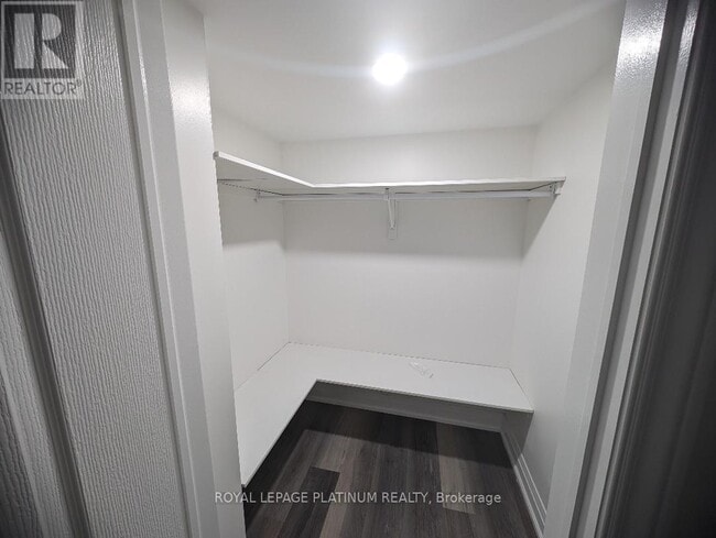 Building Photo - 16 Gatherwood Ter