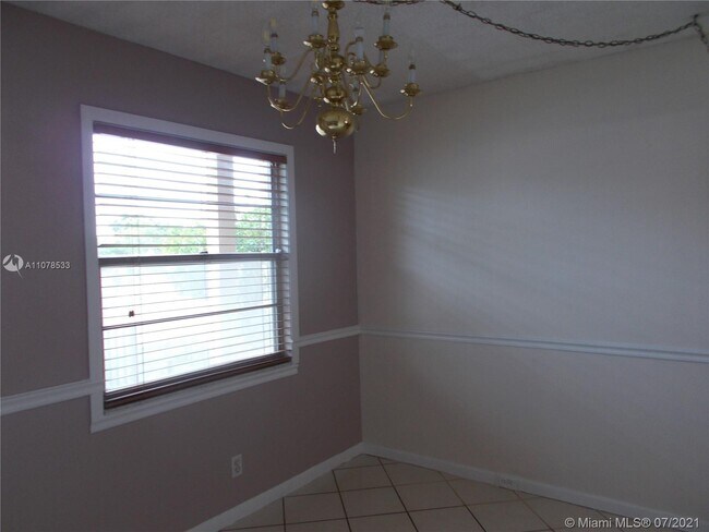 Foto del edificio - 13450 SW 3rd St