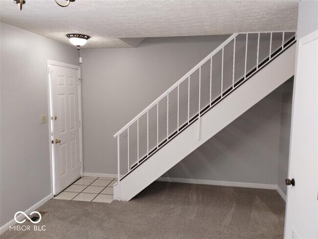 Building Photo - 7434 Melanie Ln