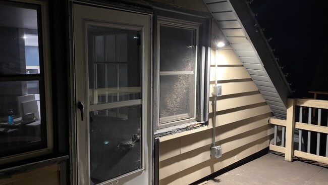 Balcony Light - 2628 Clinton St