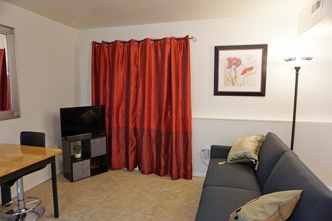 Building Photo - 3019 Telequana Dr