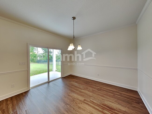 Foto del edificio - 6607 Hidden Rose Pl