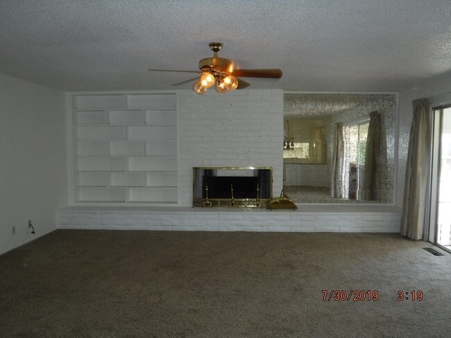 Building Photo - 1413 Geneva Ave