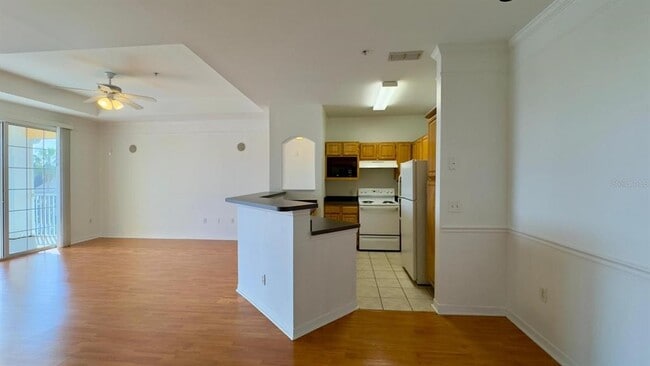 Building Photo - 6413 Astor Village Ave