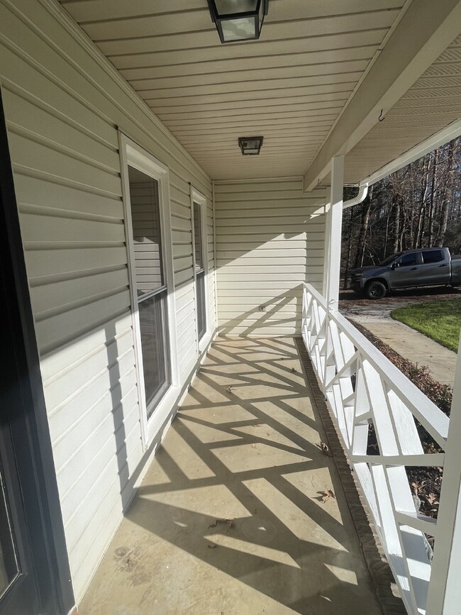 Building Photo - 1782 Hickory Ridge Rd