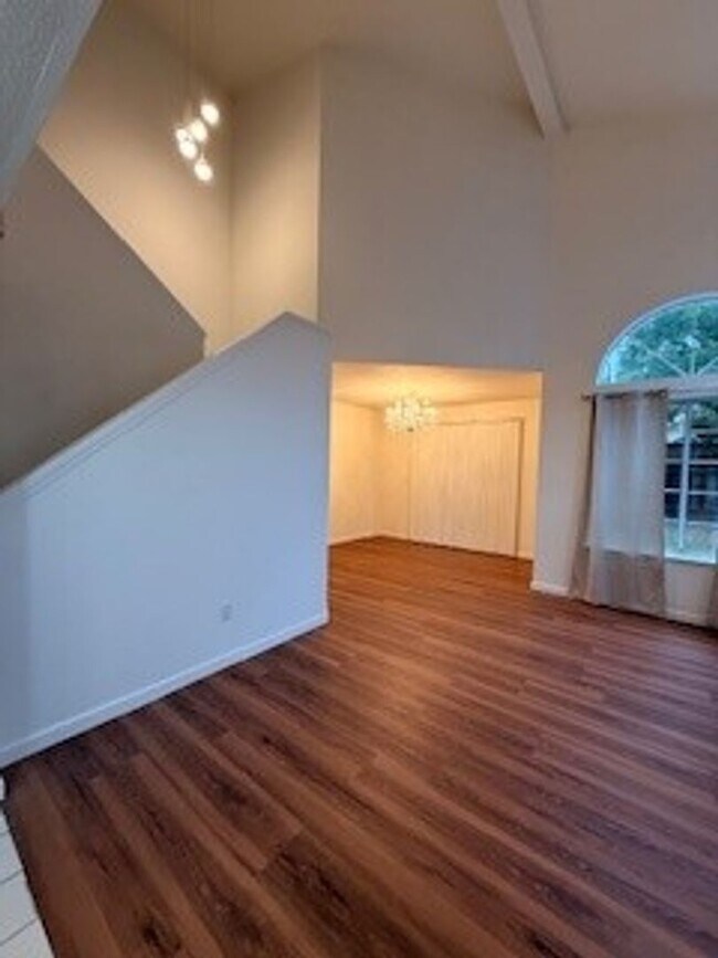 Foto del edificio - New Bedford Village