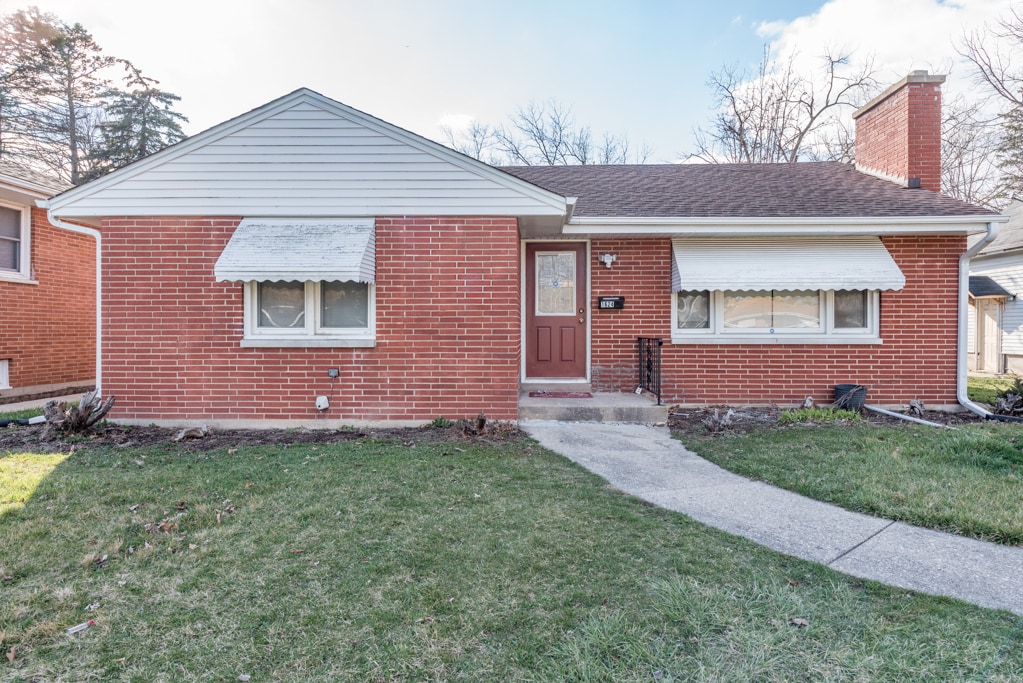 Primary Photo - 1624 Seymour Ave