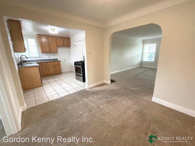 Foto del edificio - 2 br, 1 bath House - 115 Edison Ave