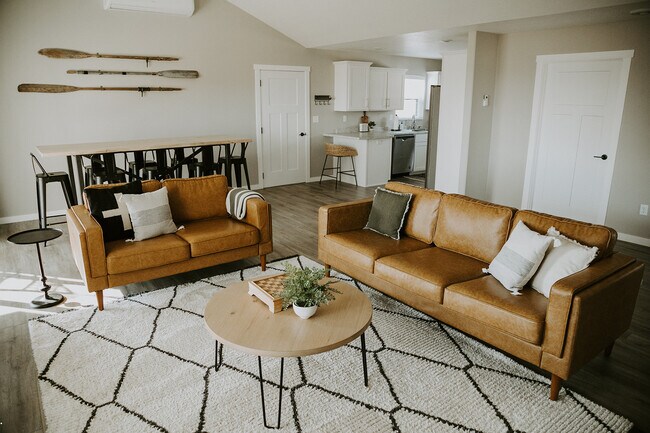 Building Photo - 2543 Arrowwood Dr NW