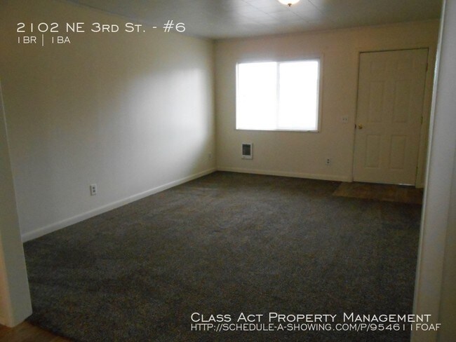 Foto del edificio - 2102 NE 3rd St