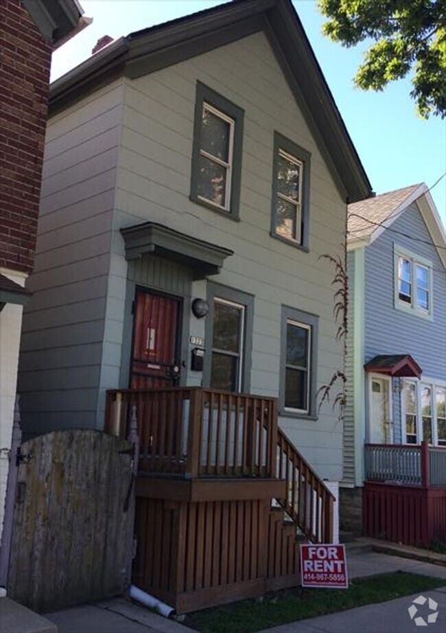 Building Photo - 1323 E Kane Pl