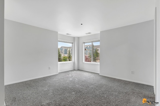 Building Photo - 800 M St