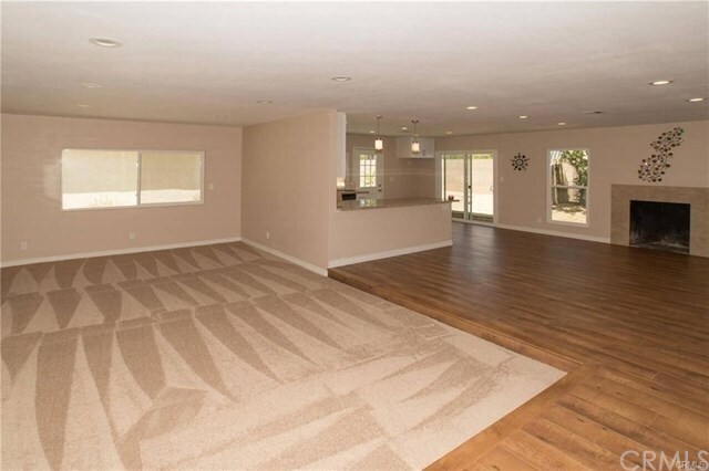 Building Photo - 22640 Canyon Lake Dr N